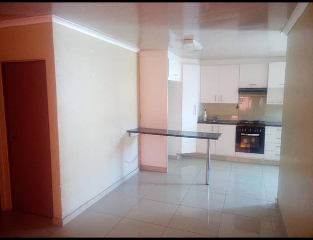 3 BEDROOM PROPERTY TO RENT IN GLEN RIDGE